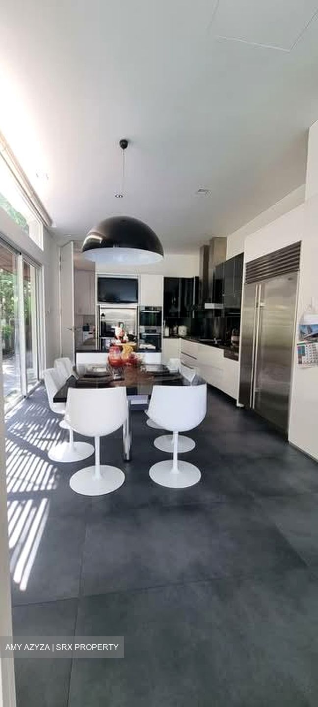 Sentosa Cove (D4), Detached #548005281